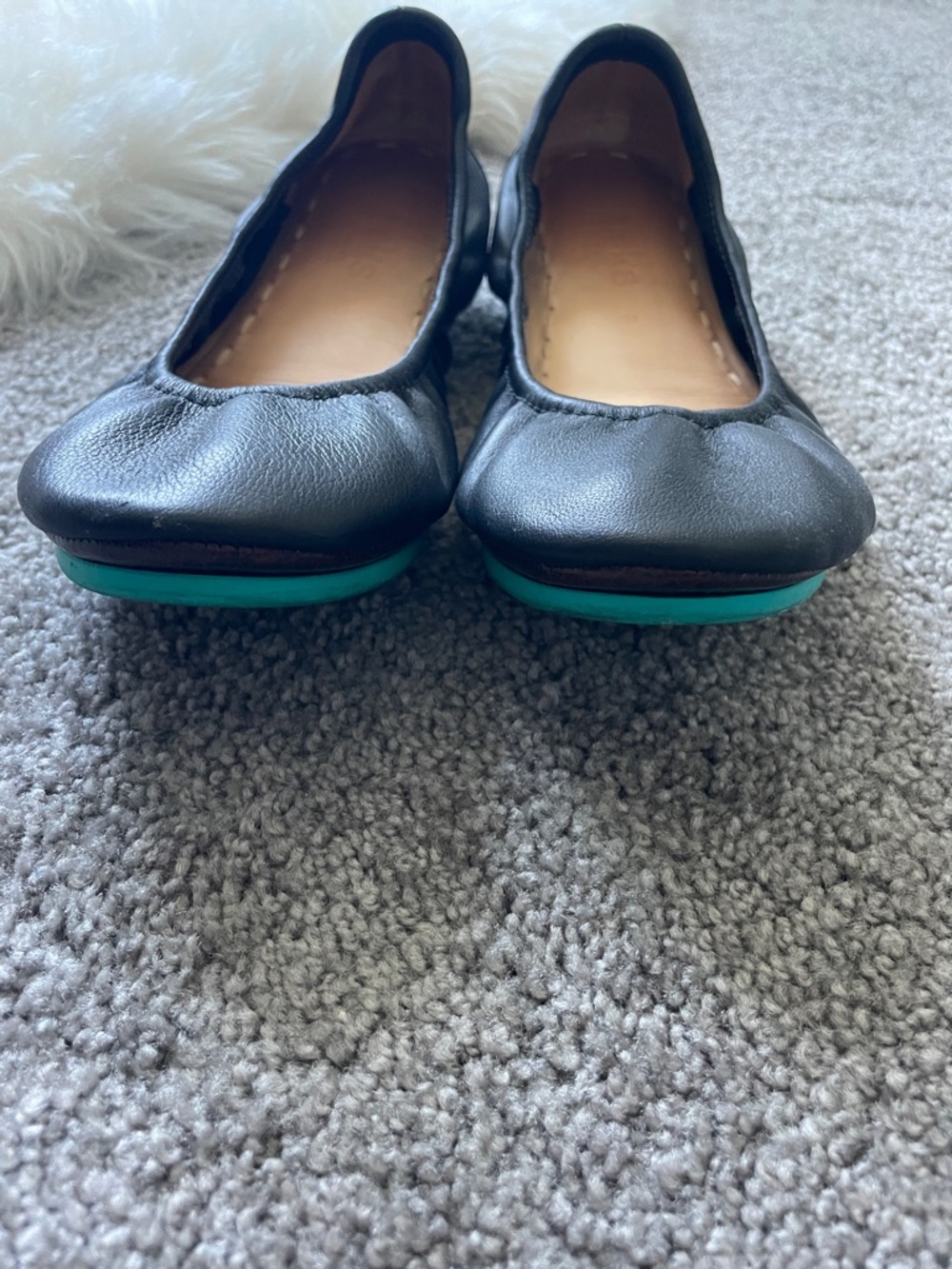 Tieks Black Leather Ballet Flats with Teal Pull Tabs - Picture 4 of 9